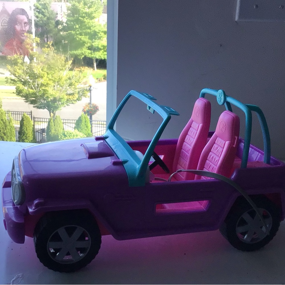 Barbie doll car
